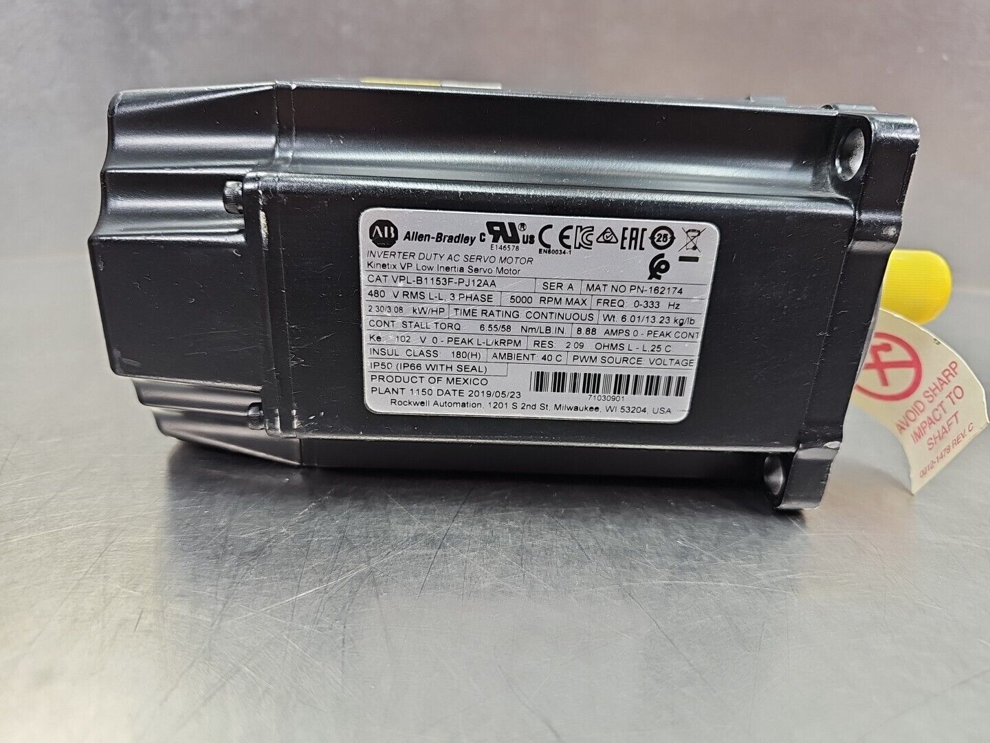 Allen Bradley VPL-B1153F-PJ12AA /A Low Inertia Motor 6600RPM.                 1E