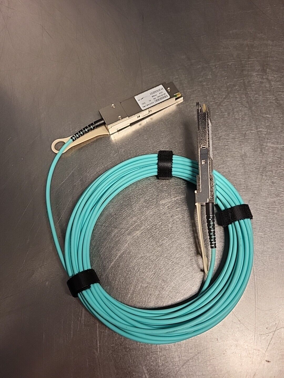 Active Optical Cable QSFP28 100Gbps, 5M, Cisco Compat/AOCQP28100-005-CS (BIN461)