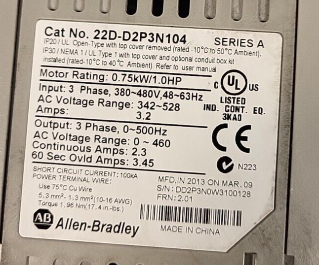 Allen Bradley 22D-D2P3N104 Serie A PowerFlex 40P- 0.75 KW (1 HP) (BIN3.3.1)