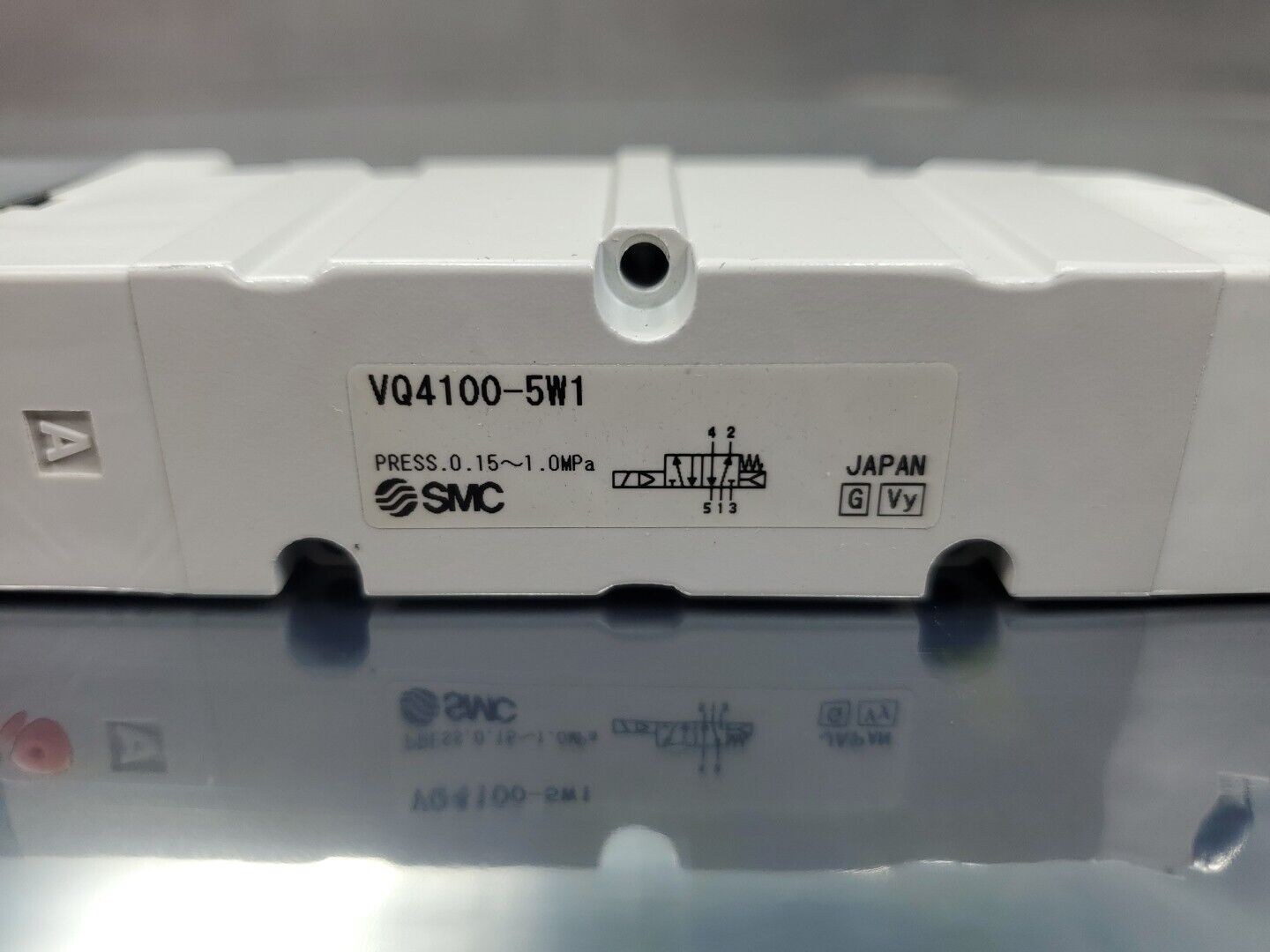 SMC VQ4101-5W1 Solenoid Valve, Pressure 0.15~1.0MPa.                       6A-10