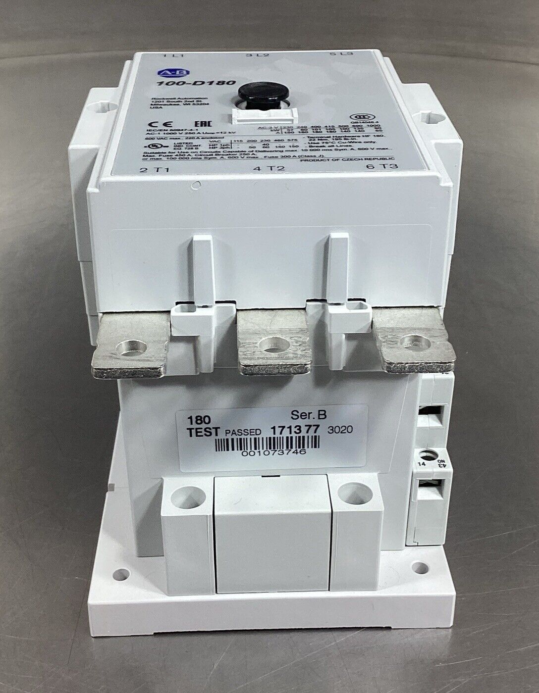 Allen-Bradley  100-D180 /B  Contactor 600VAC 250 Amp      4F