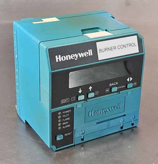 Honeywell RM7890-A-1015 Rectification Flame Amplifier                    loc1C39