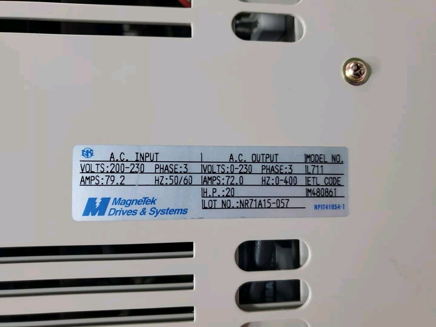 MagneTek GPD 502 Lancer L711 AC Drive,   20HP, 200-230VAC.                 1E-32