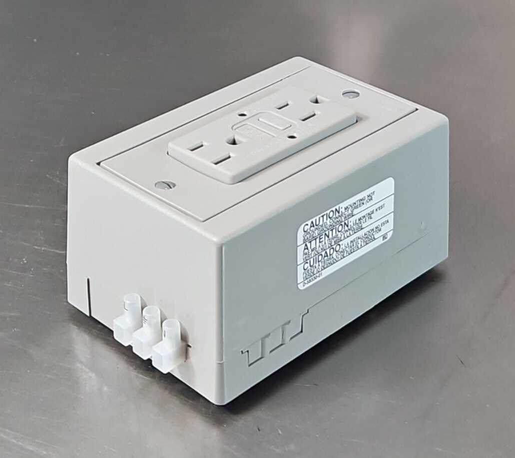 Hubbell DRUBGFI15 Duplex Receptacle 15A 125VAC                           loc4B13