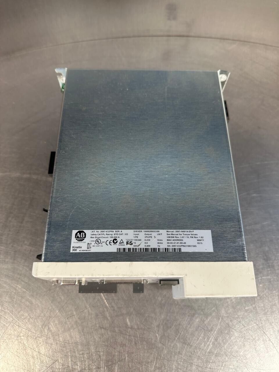 Allen Bradley Kinetix 300  2097-V32PR4 Ser. A Servo Drive (1D-03)