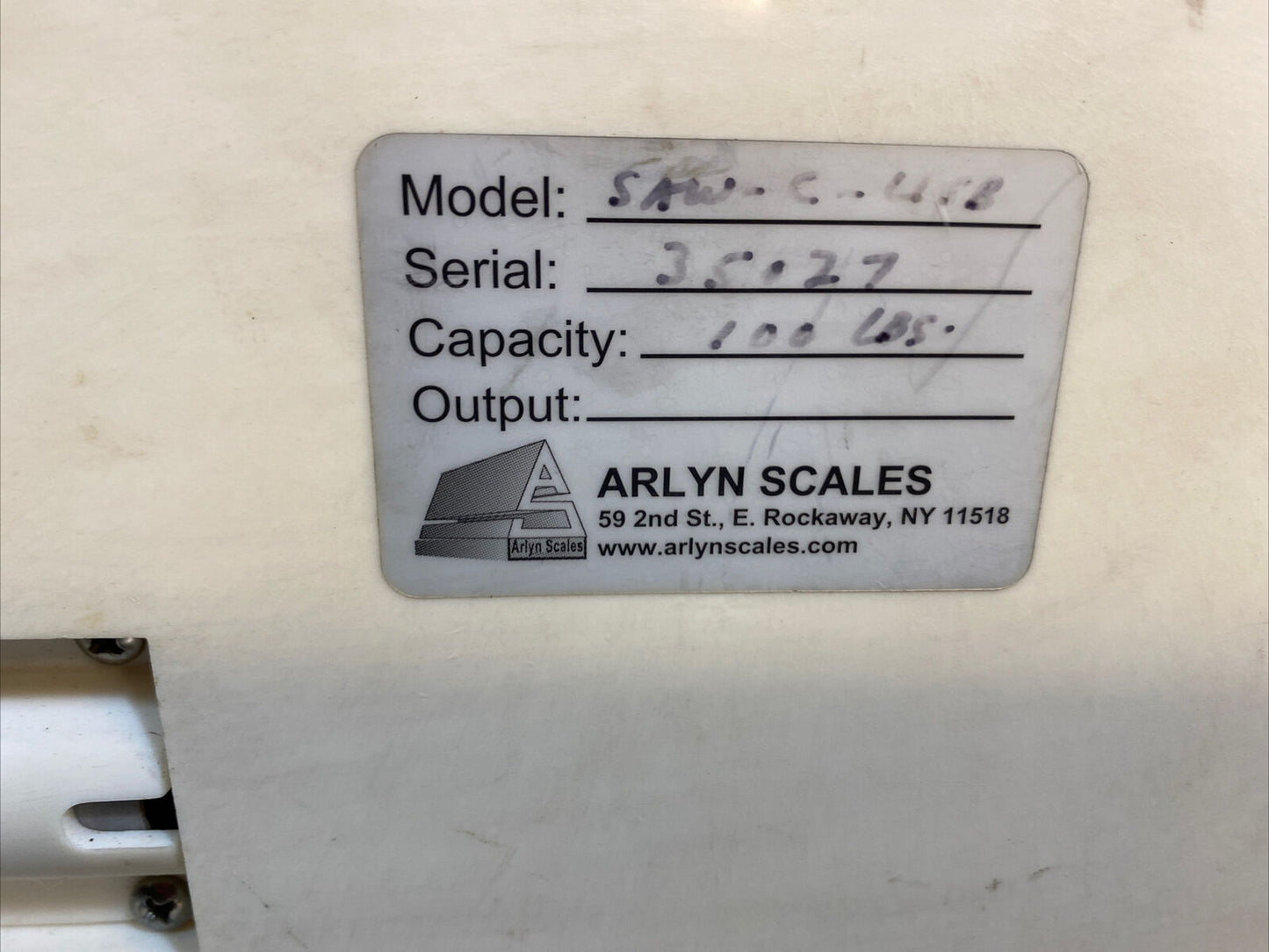 ARLYN SCALES With Power Supply 100 Lb Capacity.                            5D-31