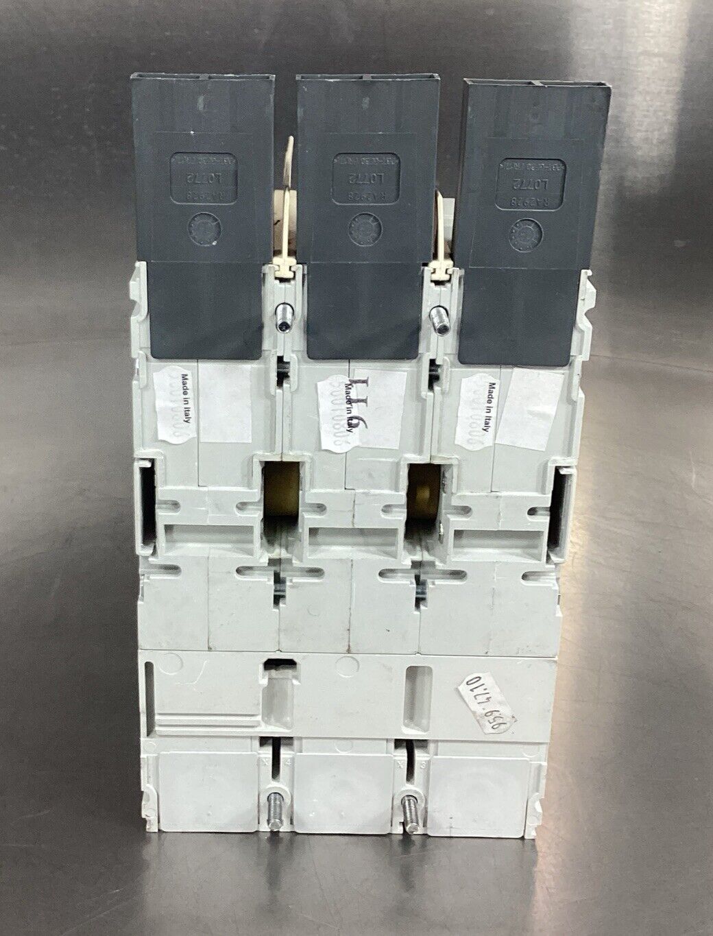 ABB  T5N400  SACE Tmax Circuit Breaker 400A 600V 3 Pole     4B