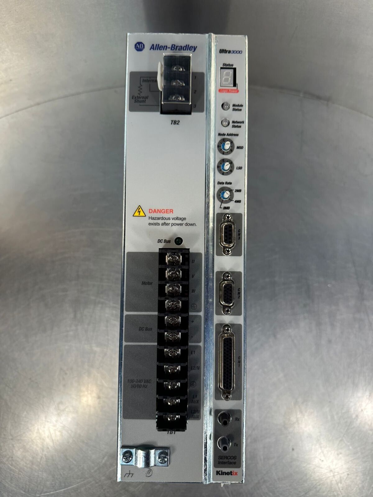 Allen Bradley 2098-DSD-030-SE Ser B Servo Drive, Ultra3000  (1E-01)