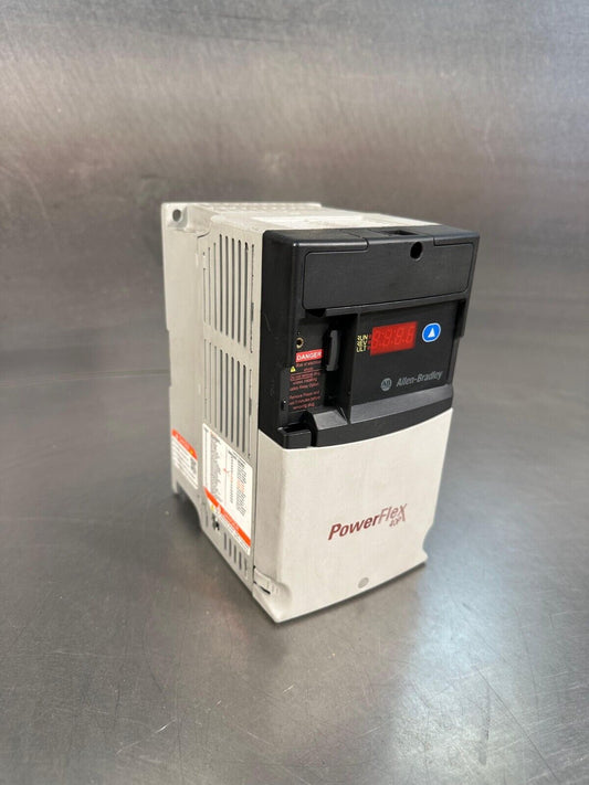 Allen-Bradley PowerFlex 40p -22D-D4P0N104 Ser. A AC Drive  (1B-03)