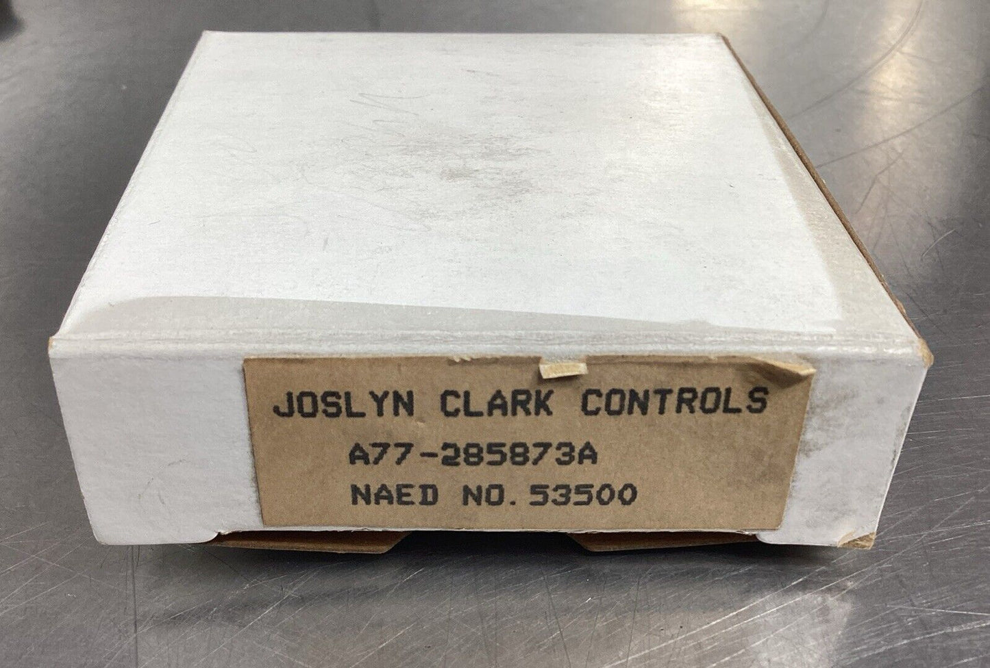 JOSLYN CLARK  A77-285873A  NEW IN BOX AUXILIARY CONTACT 1 NO 1 NC      4E-24