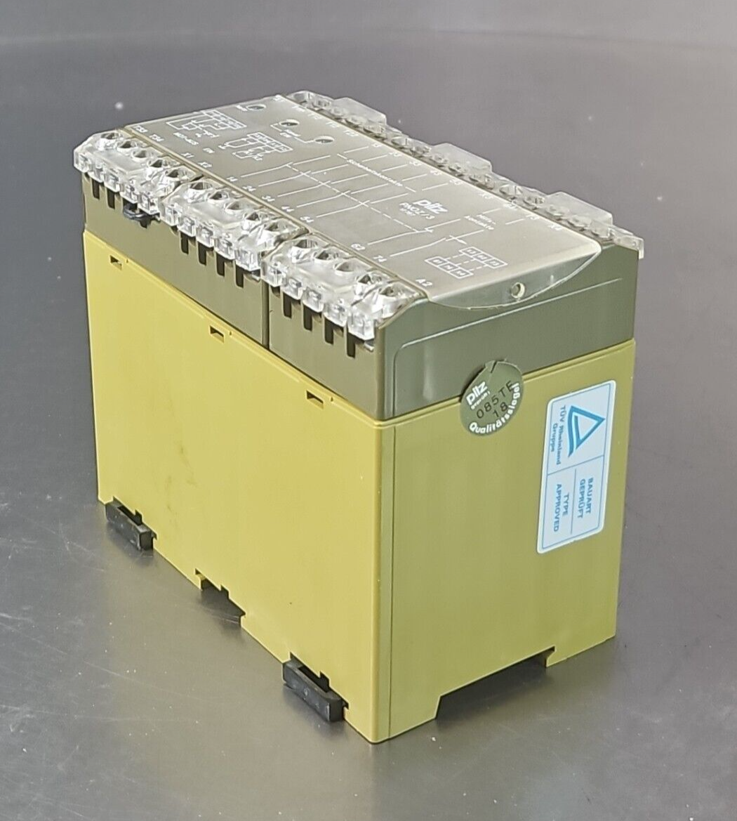 Pilz PNOZ/3 Safety Relay 24VDC                                          loc3D37