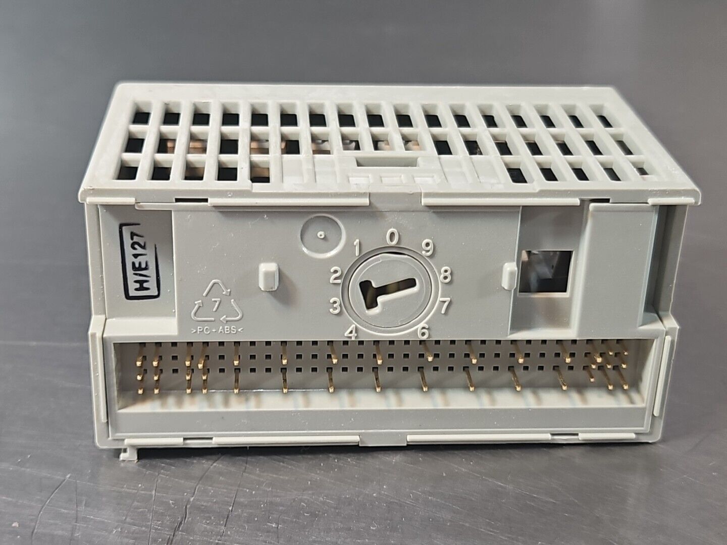 Allen Bradley 1794-0A8 Ser A Flex I/o Output Module                      loc3E25