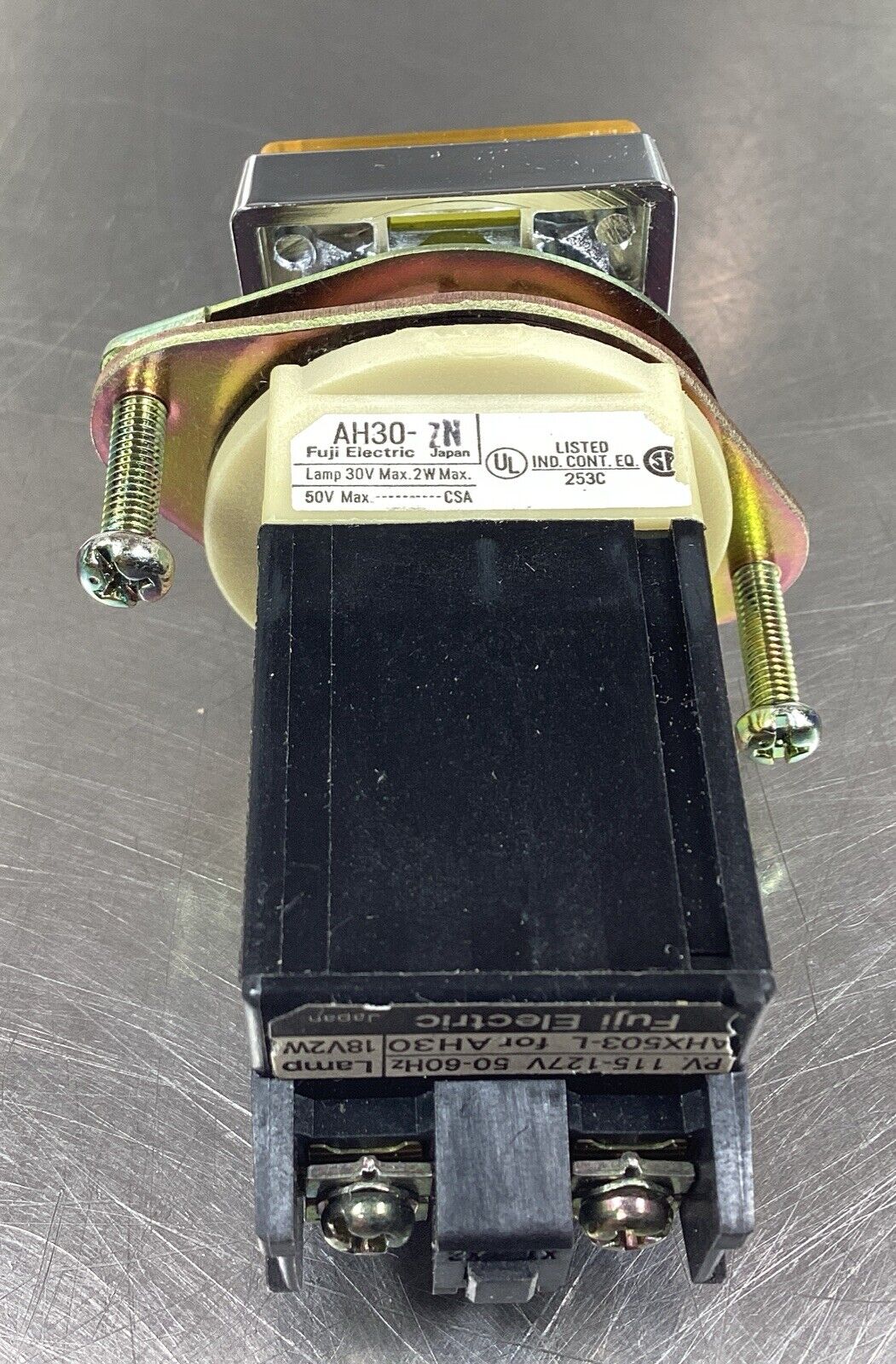 FUJI ELECTRIC  AH30-ZNYL3  Command Switch Yellow        4B-35