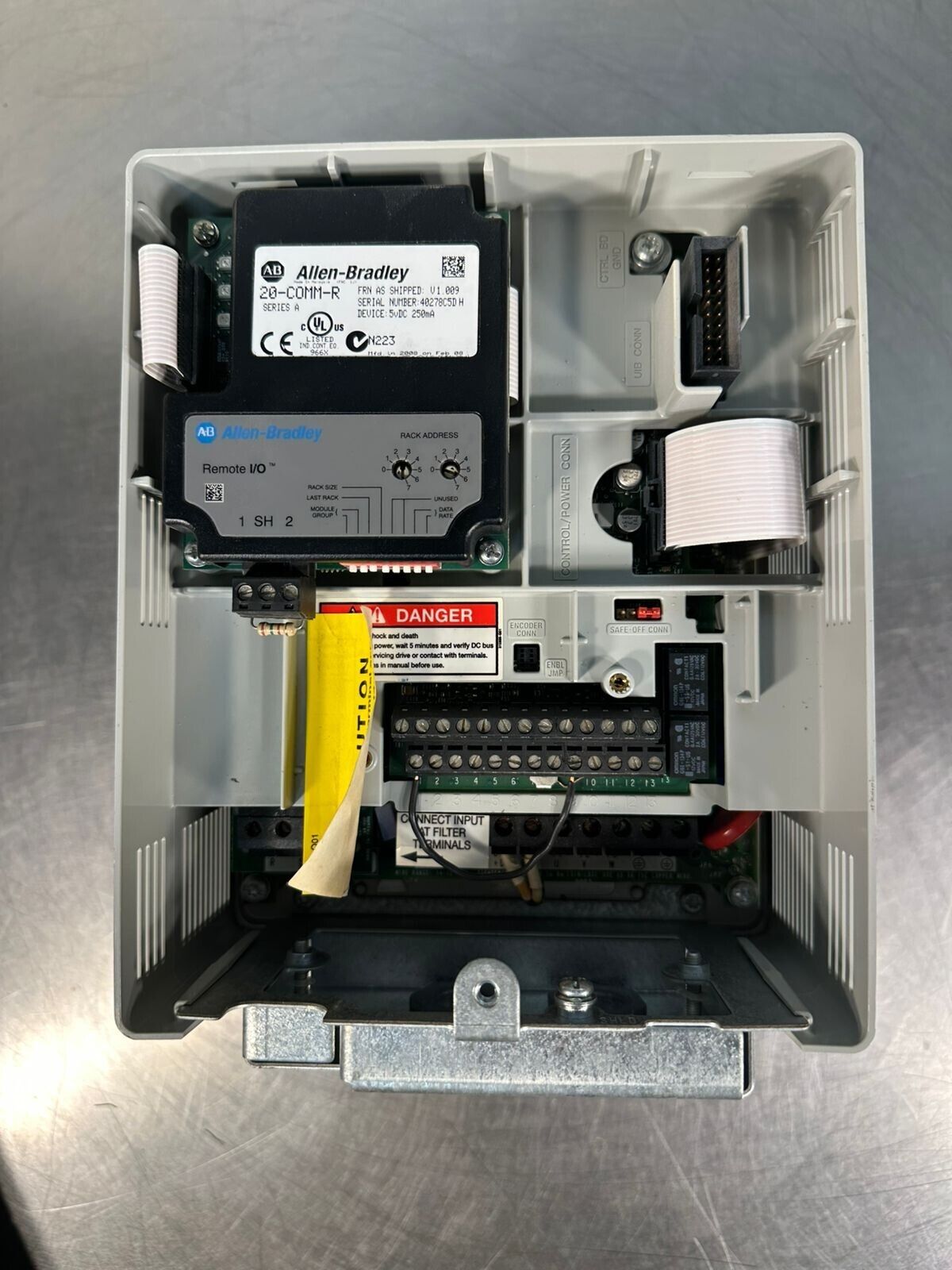 Allen Bradley Powerflex 70 Ac Drive 480v 2hp 20AD3P4A3AYYANC0 (1D-24)