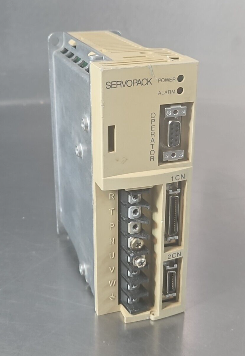 YASKAWA Electric Servopack SGDA-01AS Servopack (BIN2.3.3)