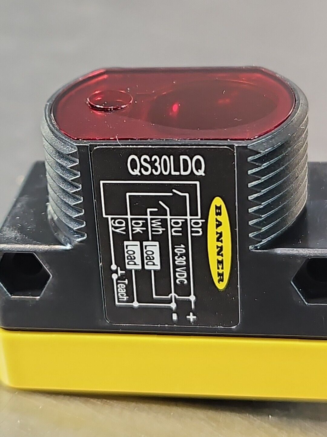 Banner QS30LDQ Photoelectric Sensor                                       loc5E8