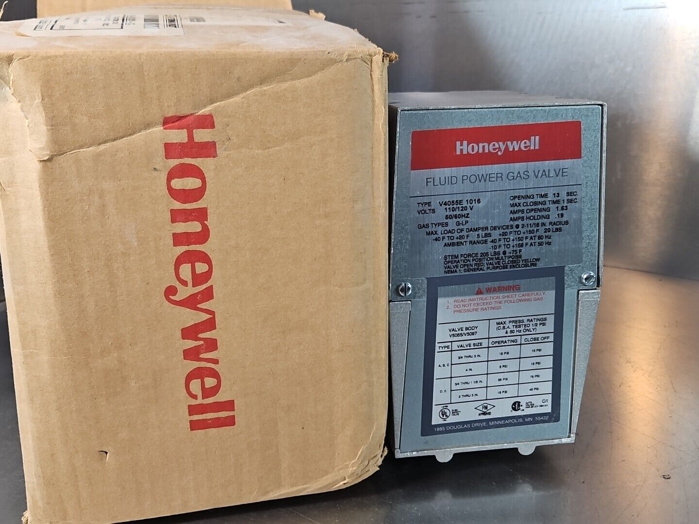 Honeywell V4055E1016 High-Pressure Fluid Power Actuator                   loc5D8