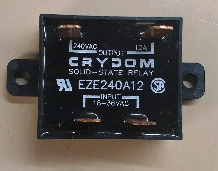 Crydom EZE240A12 Solid-State Relay Module                                 5E-2/4