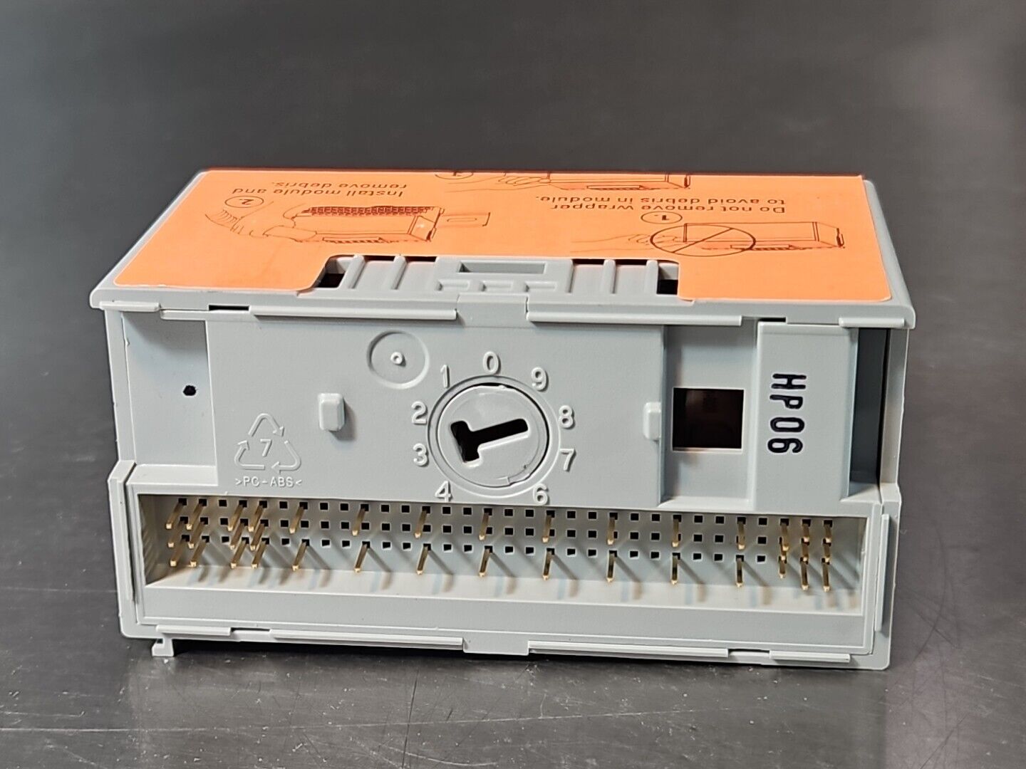 Allen Bradley 1794-IA8 Ser A Flex I/o Output Module                      loc4E21