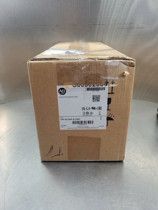 ALLEN BRADLEY VPF-B1303F-PJ14AF Kinetix VP Food Grade Servo Motor.            1C