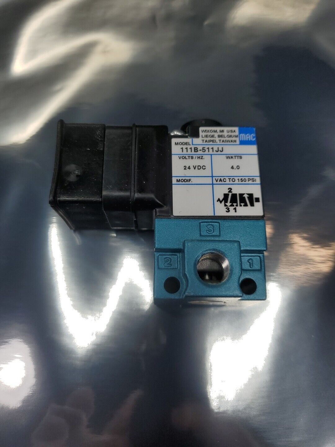 MAC 111B-511JJ Solenoid Valve, 24VDC 4 Watts.                              6A-12