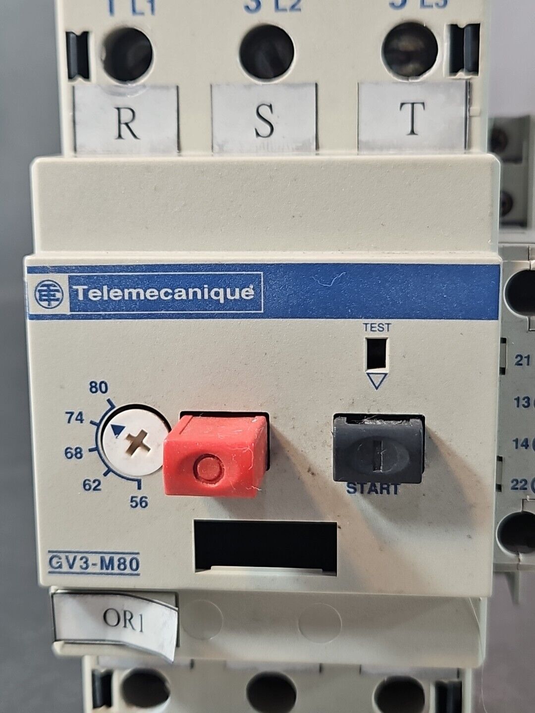 Telemecanique GV3-M80 / GV1-A01  Manual Motor Starter                    loc4D13