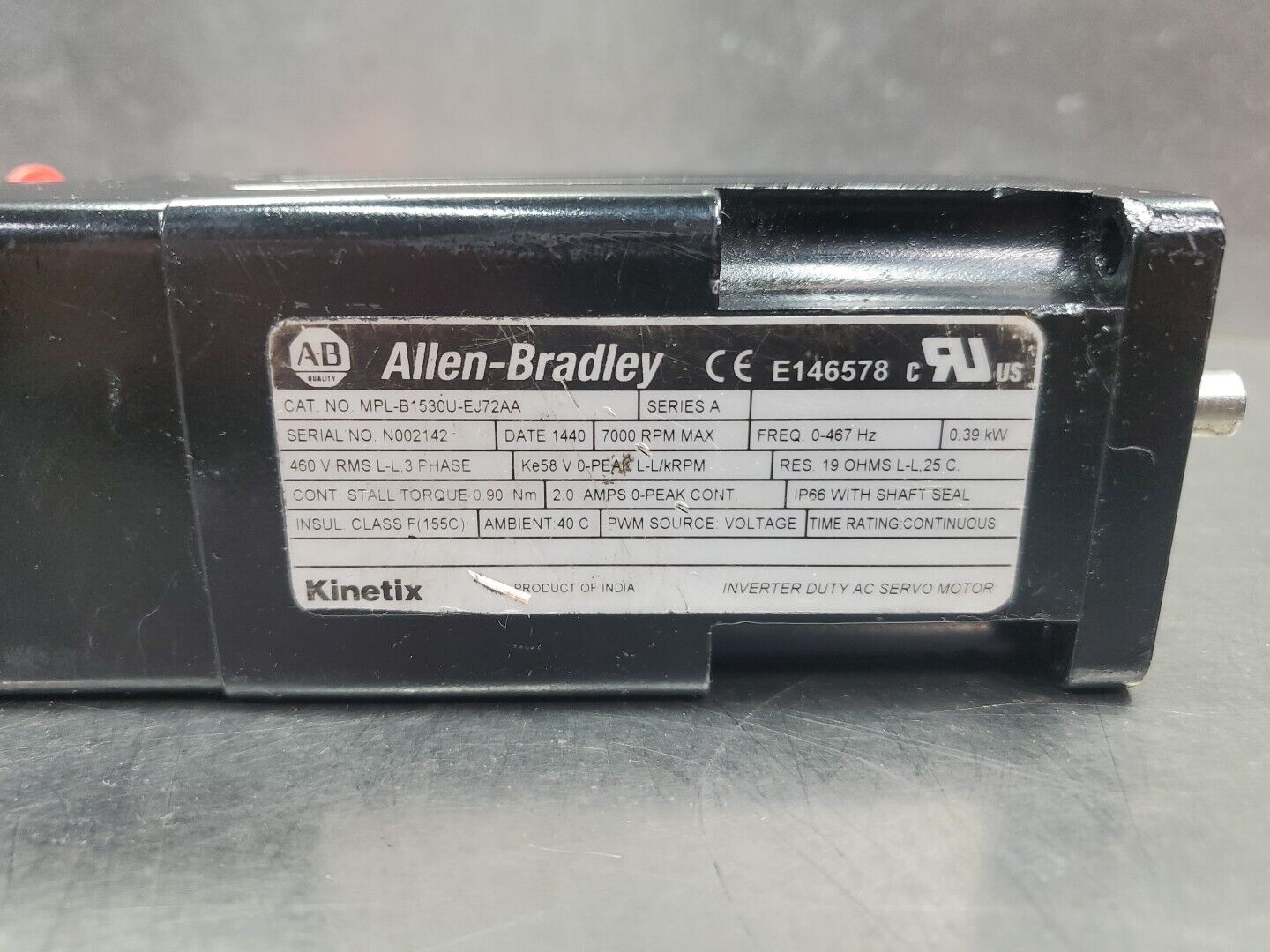 Allen Bradley MPL-B1530U-EJ72AA Inverter Duty AC Servo Motor, 7000 RPM.       1C