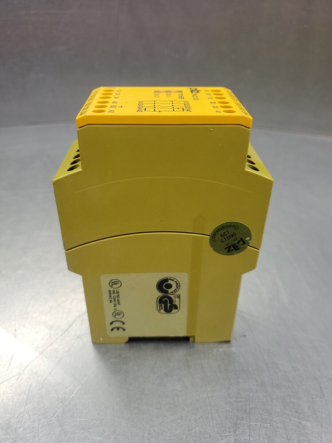 PILZ PNOZ X3 3S 1Ö Safety Relay, 774314, 110VAC, 24VDC.                     5B-3