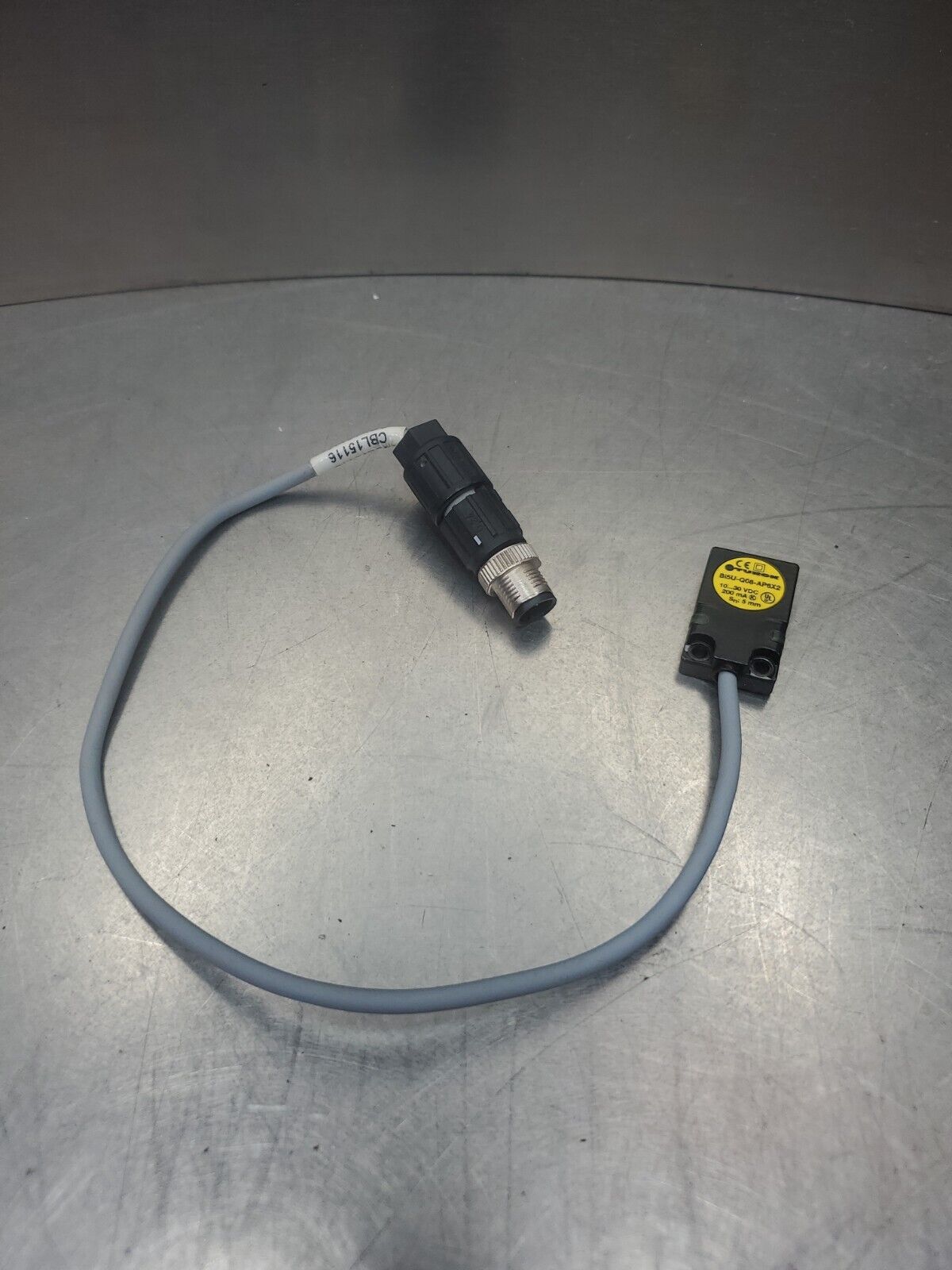 Turck  Bi5U-Q08-AP6X2 Sensor 10-30VDC w/Quickon AWG 26-22 Connector.     5E-33/1