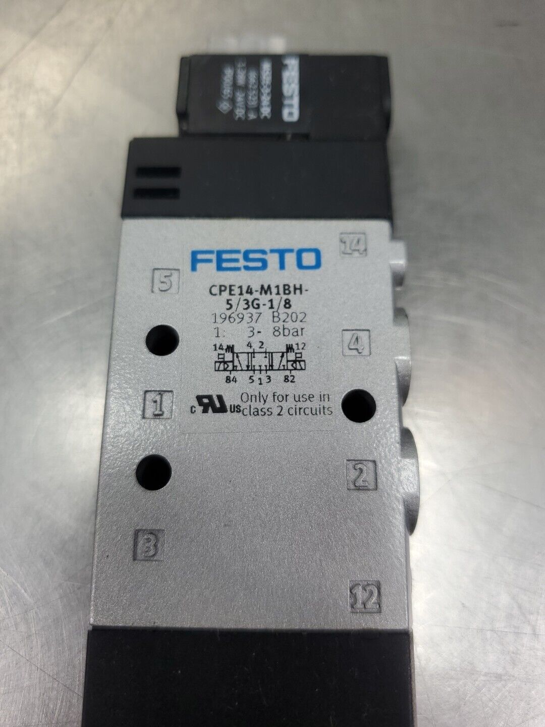 Festo CPE14-M1BH-5/3G-1/8 Pneumatic Valve w/MSZE-3-24DC.                    6E-1