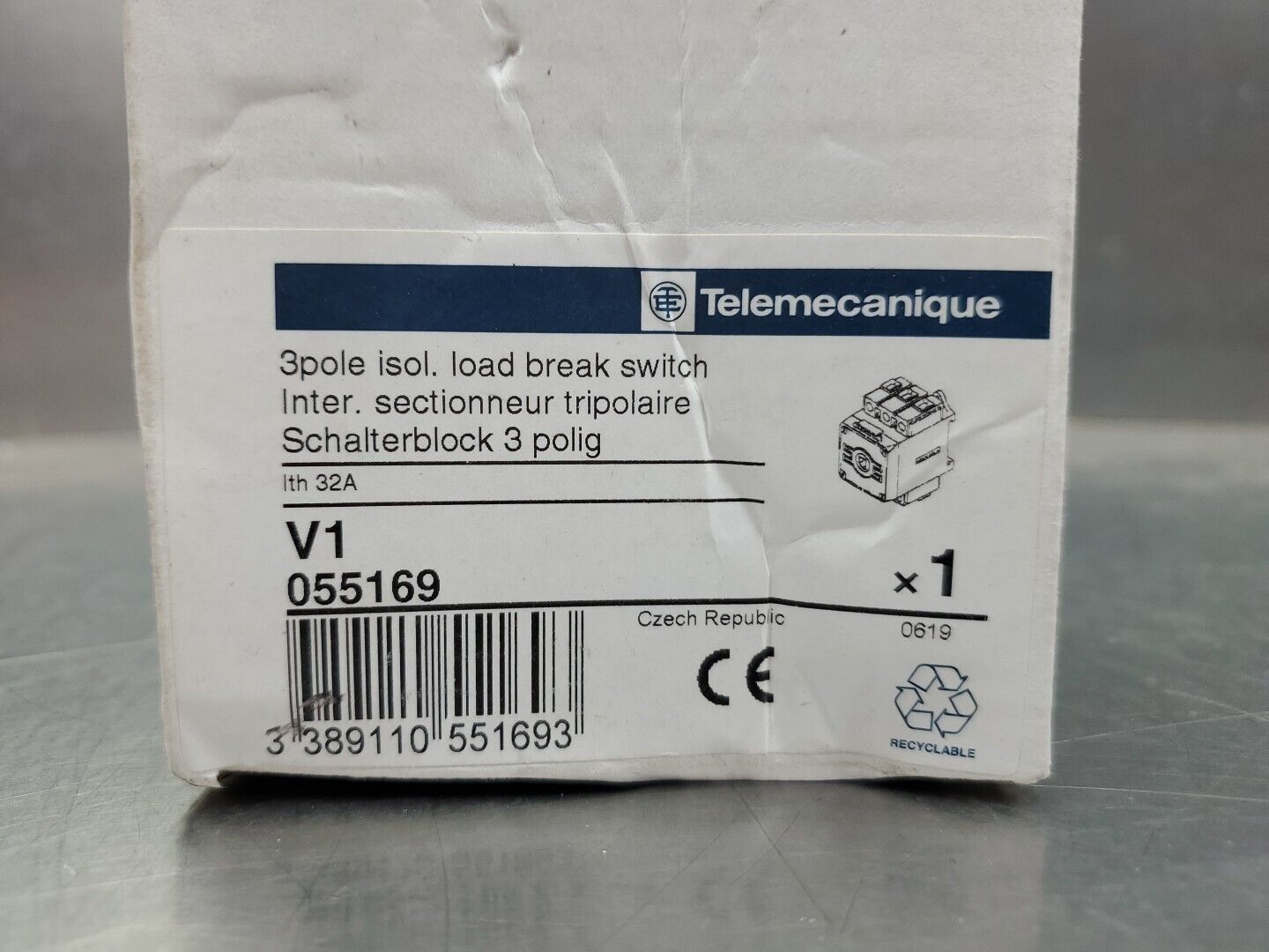 Telemecanique V1 055169 3-Pole Isolated Load Break Switch.                 4A-32