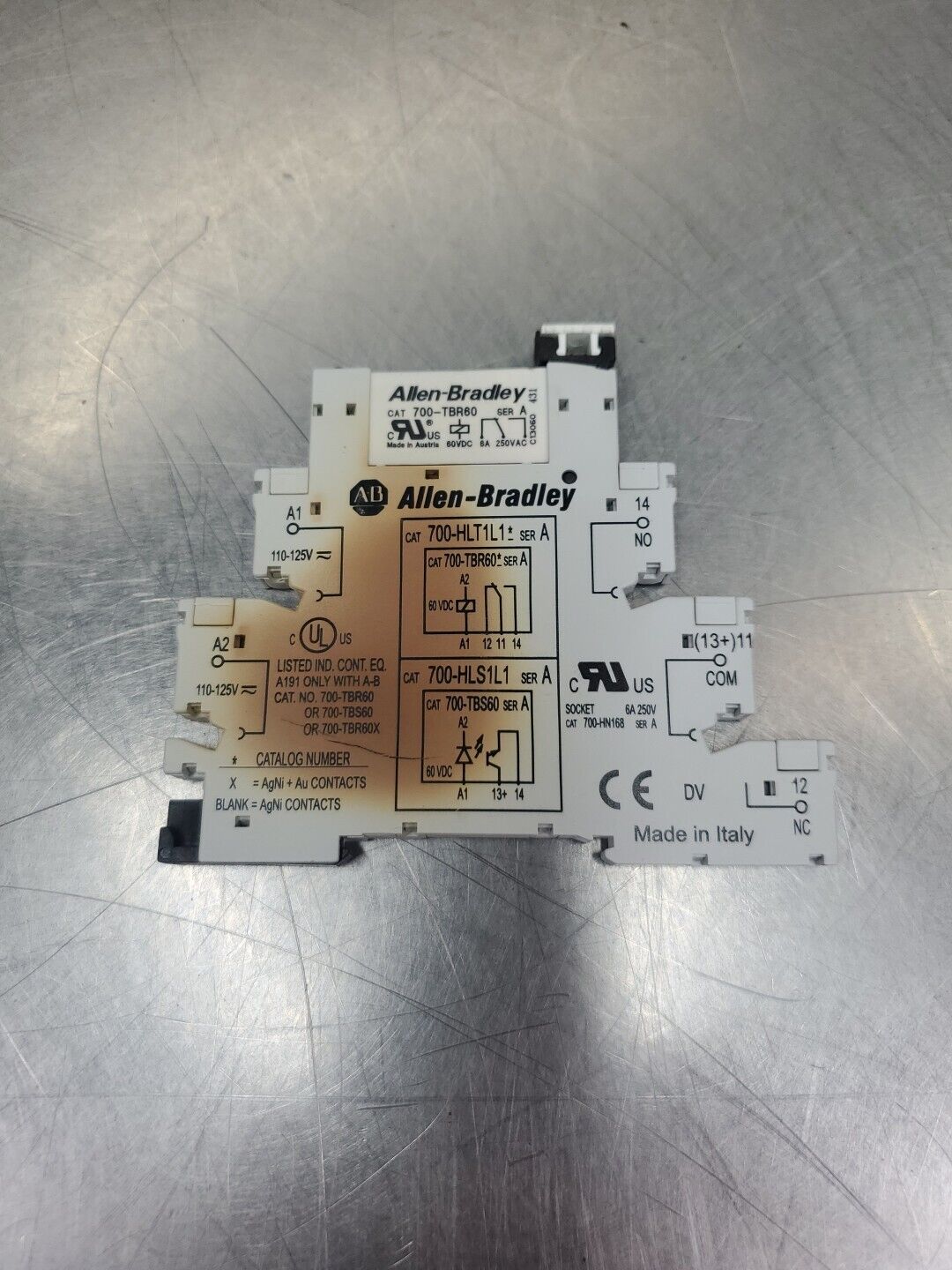 Allen-Bradley 700-HLT1L1/A Base w/700-TBR60 Relay, *Discoloration*         4C-41