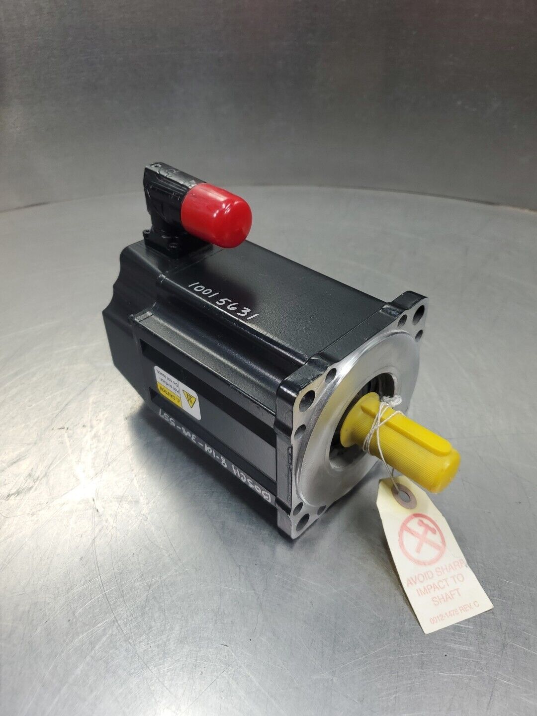 Allen-Bradley VPL-B1152F-PK12AA Kinetix Low Inertia Servo Motor, 4500 RPM.    1E