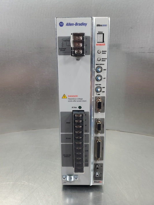 Allen Bradley 2098-DSD-030-SE Ser B Servo Drive, Firm.Rev V1.60.           1-E11