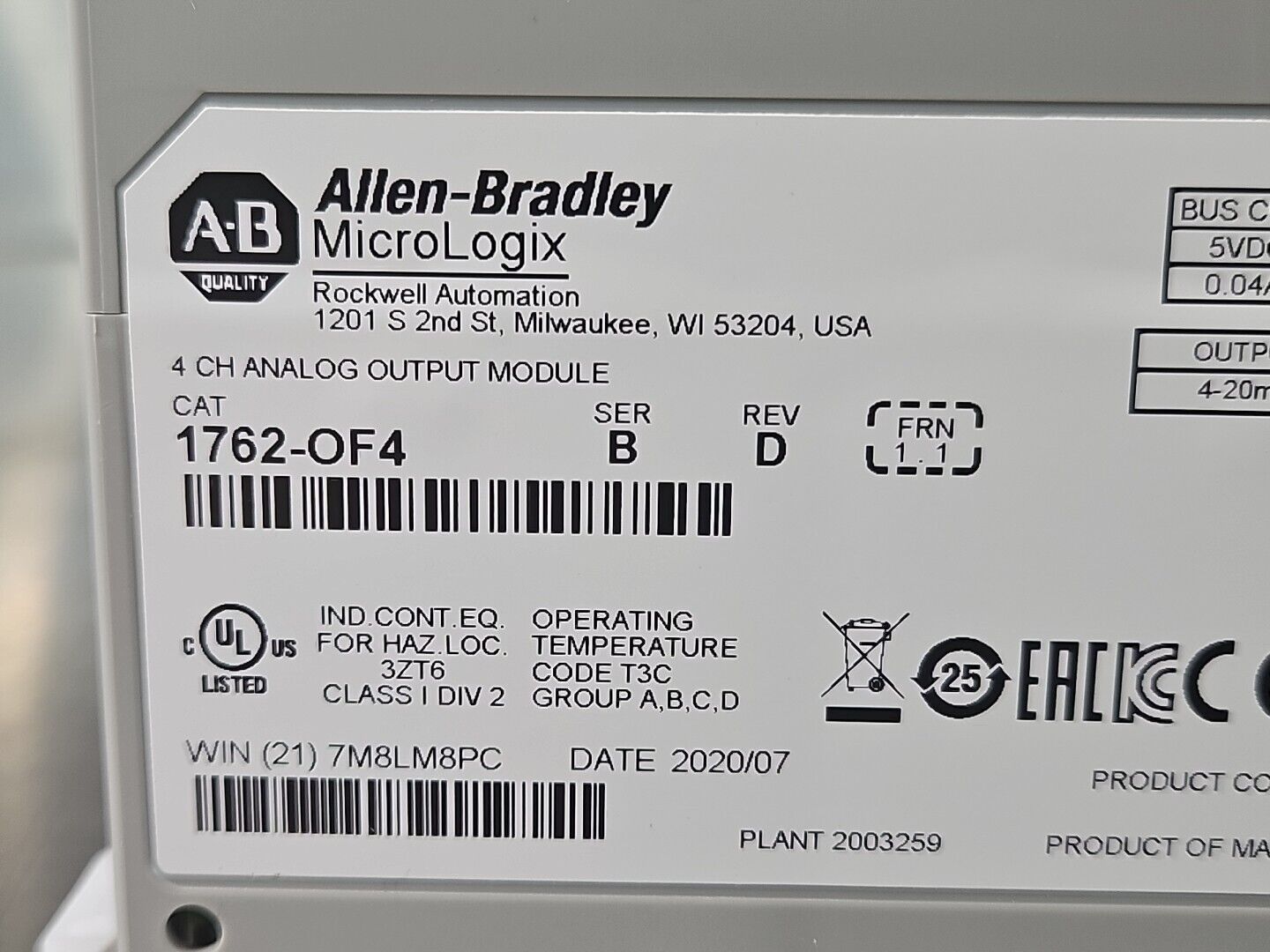 Allen-Bradley 1762-OF4 Ser B Analog Input Module.                      loc3E31