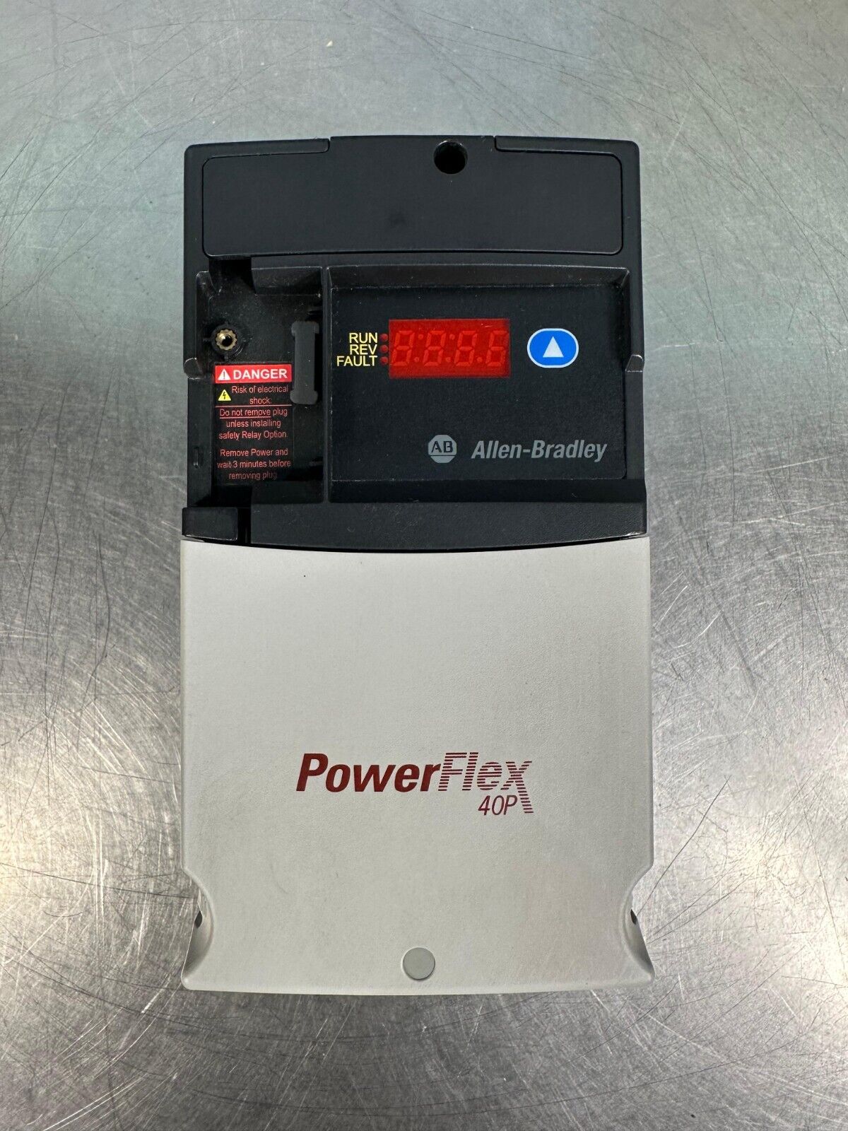 Allen-Bradley PowerFlex 40p -22D-D4P0N104 Ser. A AC Drive  (1B-03)