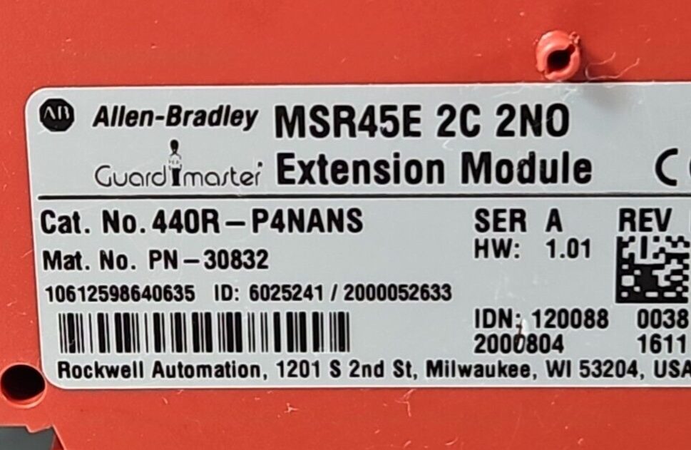 Allen Bradley 440R-P4N4NS Ser A Extension Module                        (BIN424)