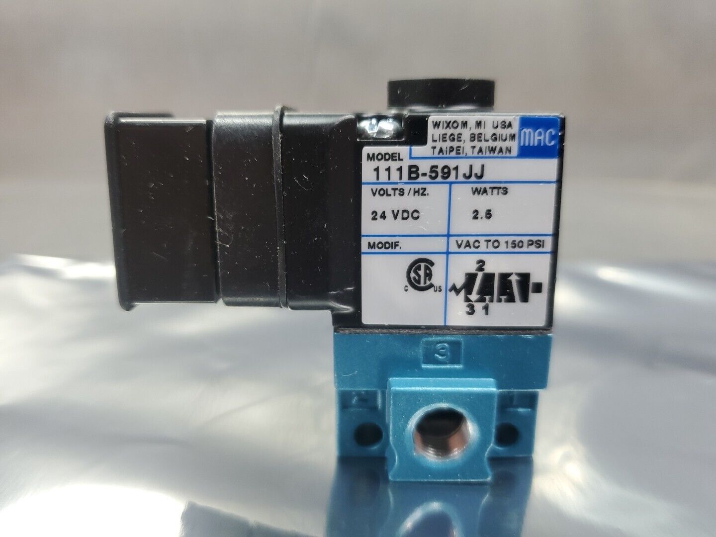 MAC 111B-591JJ Solenoid Valve, 24VDC 150PSI.                               6A-12