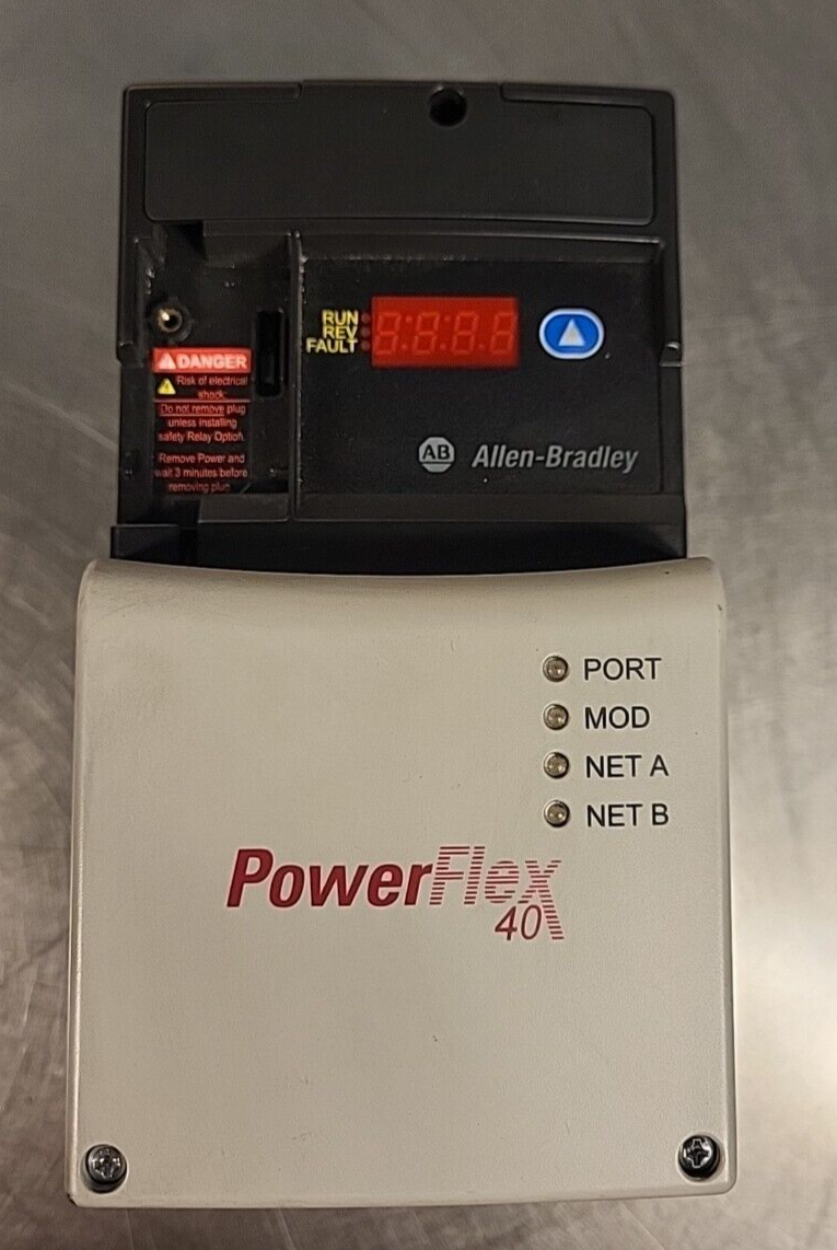 Allen Bradley 22D-D2P3N104 Serie A PowerFlex 40P- 0.75 KW (1 HP) (BIN3.3.1)