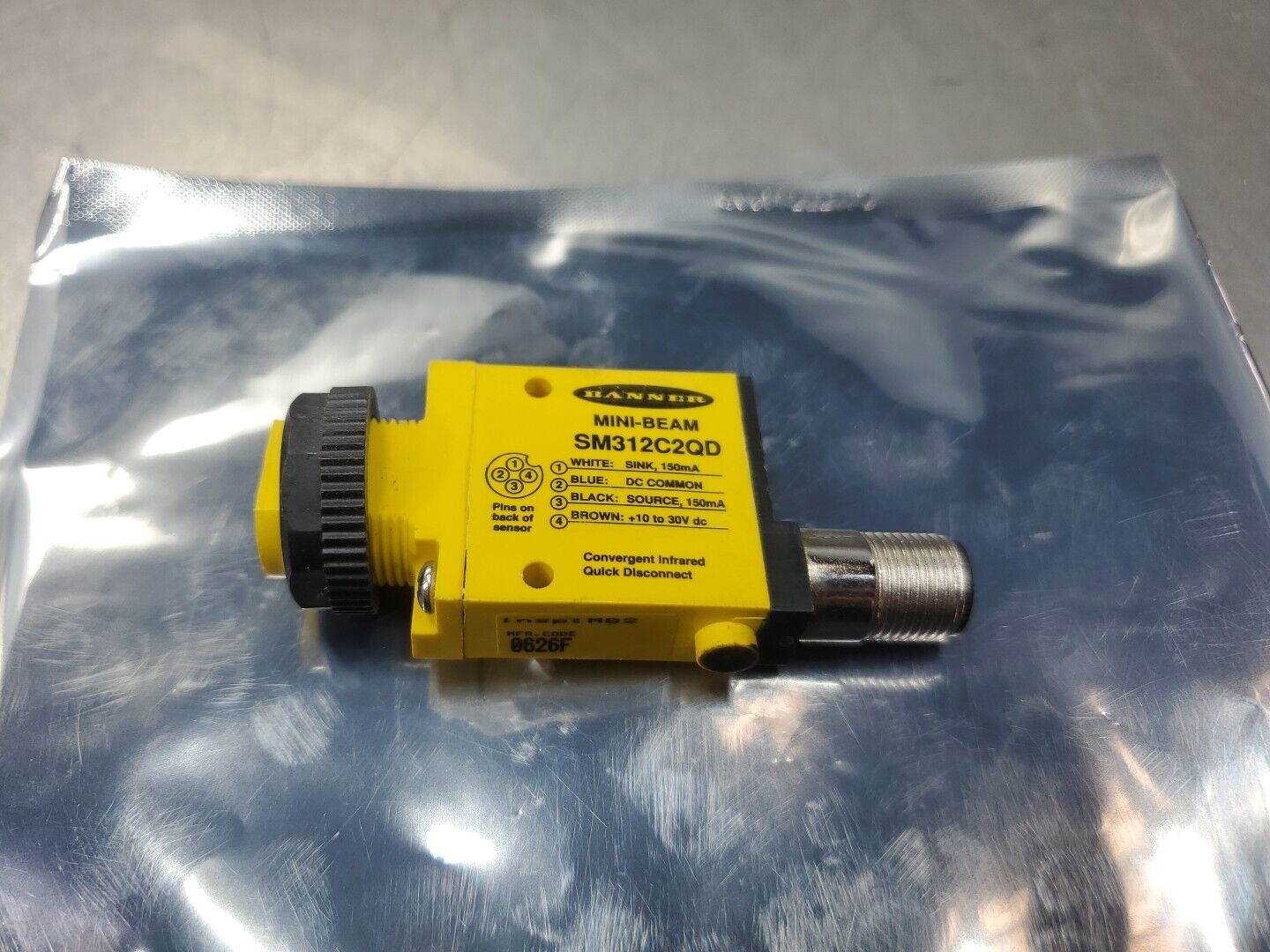 BANNER SM312C2QD Mini-Beam Photoelectric Sensor.                          5E-3/1