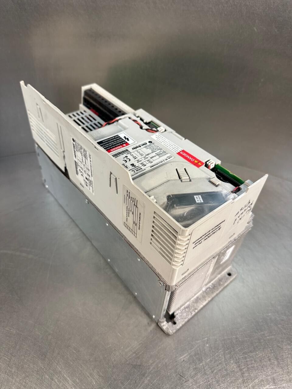 Allen Bradley Powerflex700s 20DD022A0EYNANBNE Ser. A 15hp Ac Drive(1D-07)