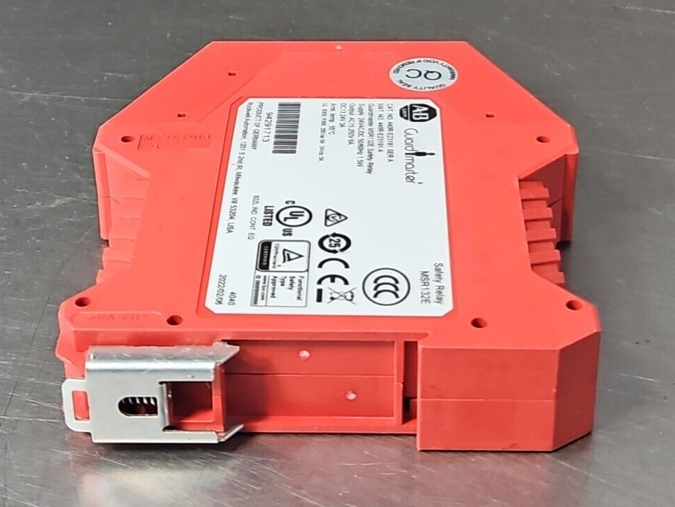 Allen Bradley 440R-E23191 Ser A Safety Relay                            (BIN423)