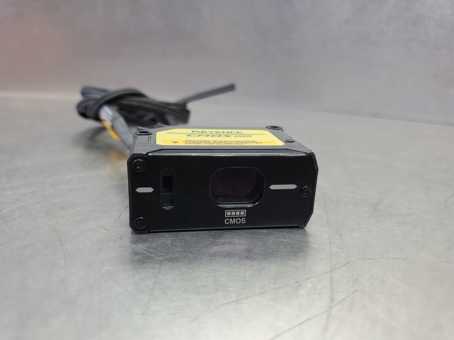 Keyence GV-H130 CMOS Laser Sensor.                                          5E-9