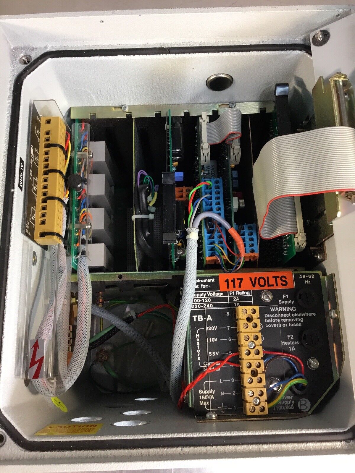 SERVOMEX 1100 OXYGEN ANALYZER COMBO 1131 TRANSDUCER UNIT / 1101 CONTROL UNIT  2E