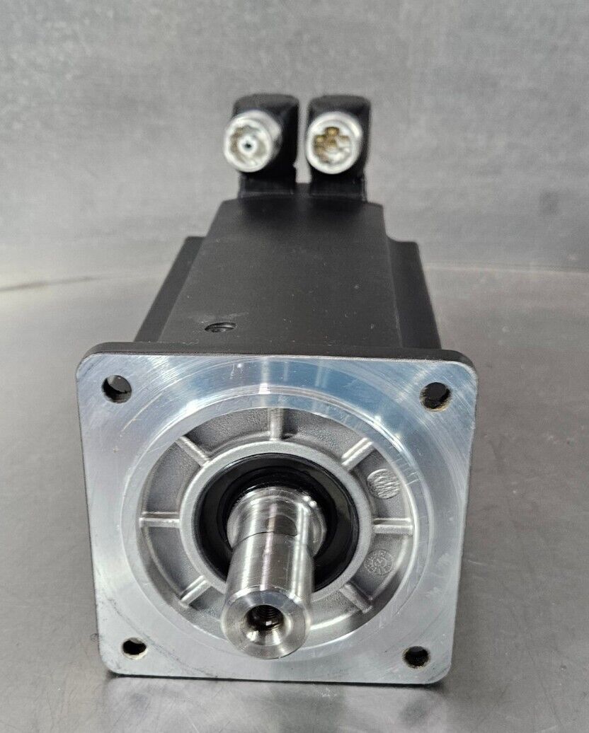 Rexroth MSK060C-0300-NN-S1-UG1-NNNN Servo Motor.                           Loc1F