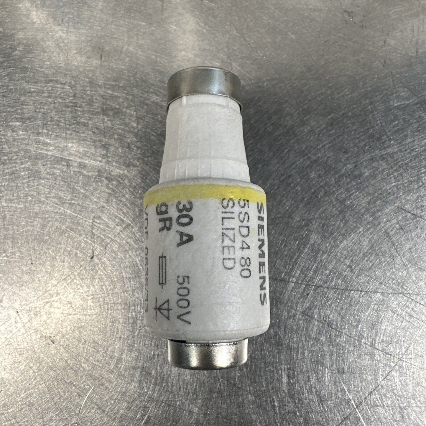 Siemens 5SD480 European fuse NEW - EACH (BIN-1.5.5)