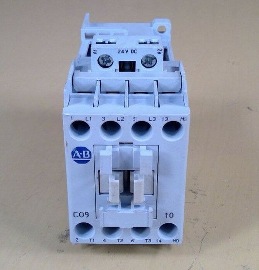 Allen-Bradley 100-C09Z*10 Series A Contactor                                4E-6