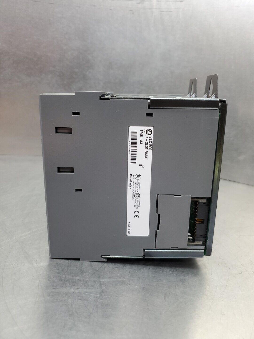 Allen Bradley 1746-P1 Power Supply w/1746-A4 4-Slot Rack Module.           3E-39