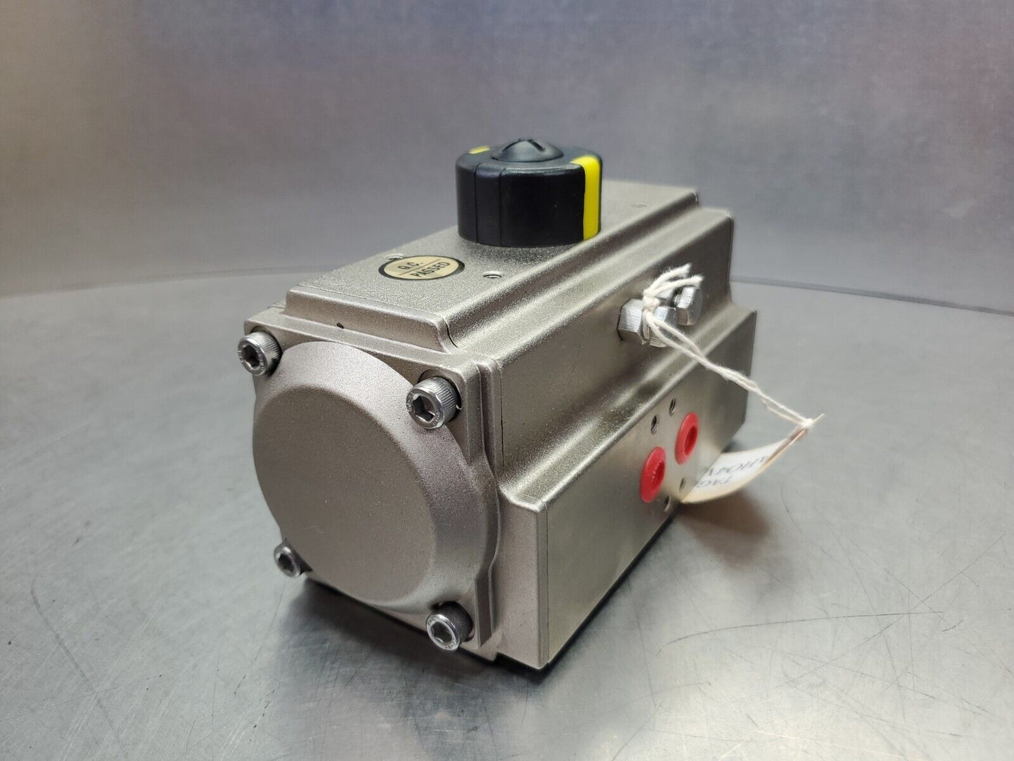 Aero² A2DN-35 120psi (8bar) Pneumatic Actuator.                            6C-21