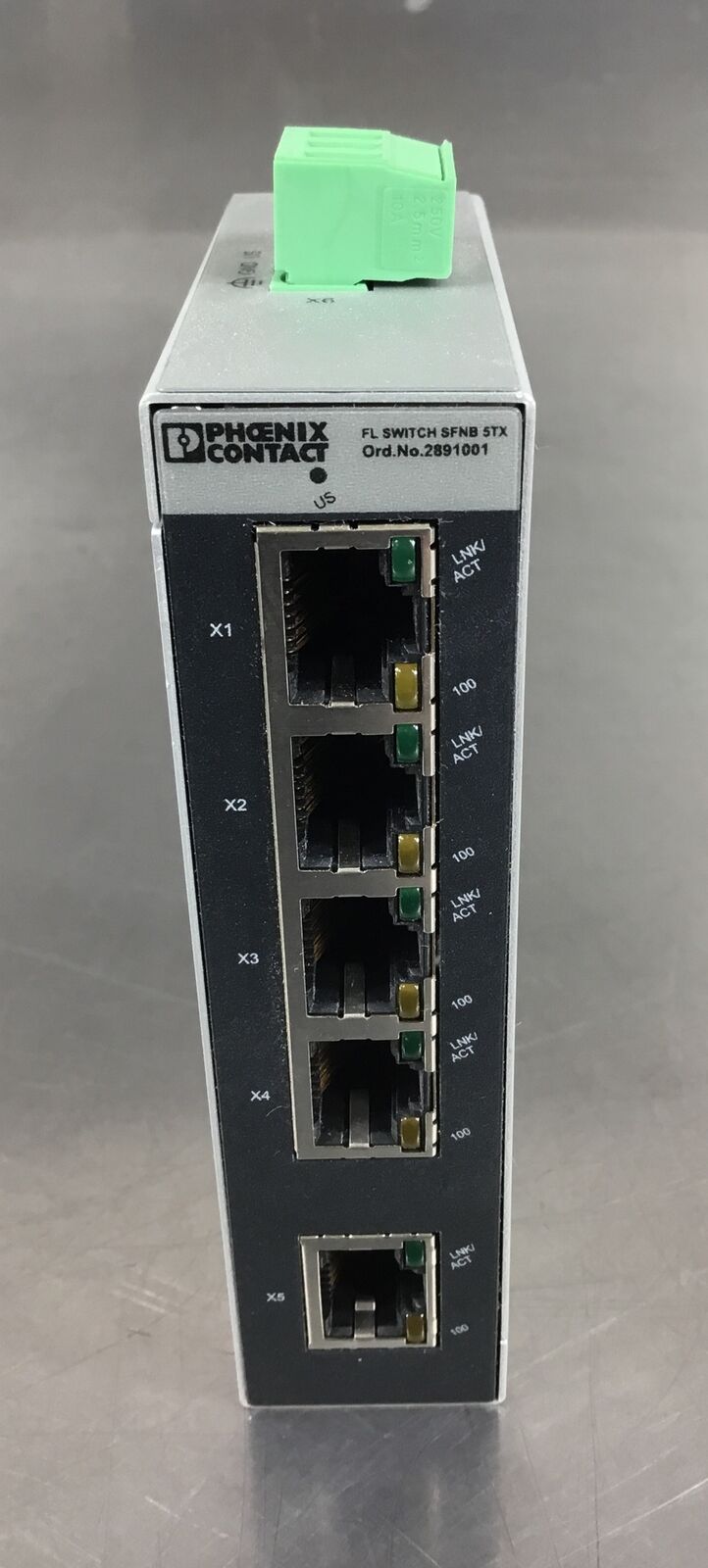 PHOENIX CONTACT  FL SWITCH SFNB 5TX  ETHERNET SWITCH 24VDC 5 PORTS      3E-48